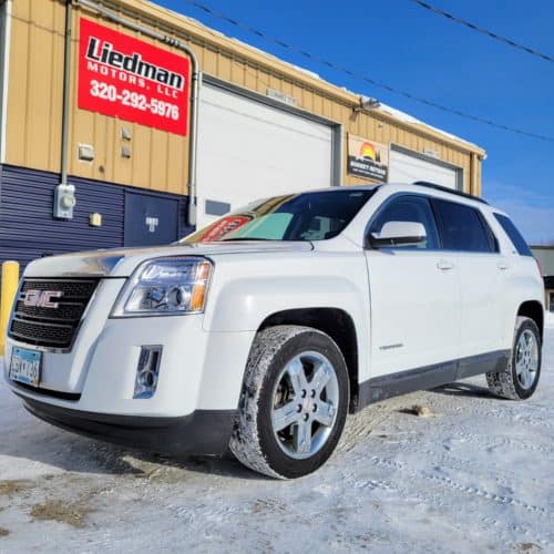 2013 GMC Terrain SLE Front Drivers Side View