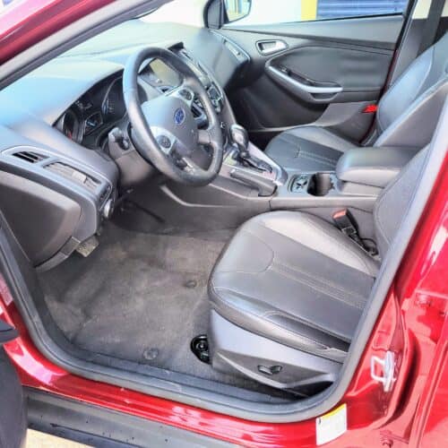 2014 Ford Focus Titanium Interior