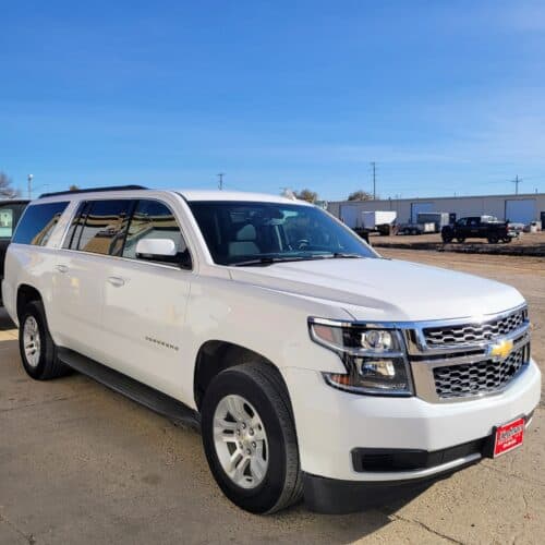 2015 Chevrolet Suburban LS Front Passenger Side View